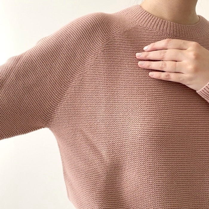 ユニクロのオススメのセーター「3Dクルーネックセーター（長袖）」