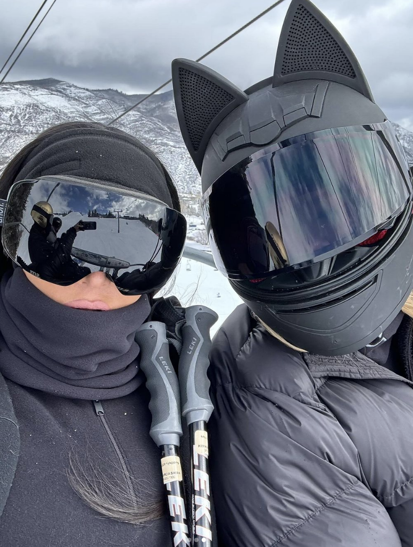 Closeup of Kim and Khloé in ski gear