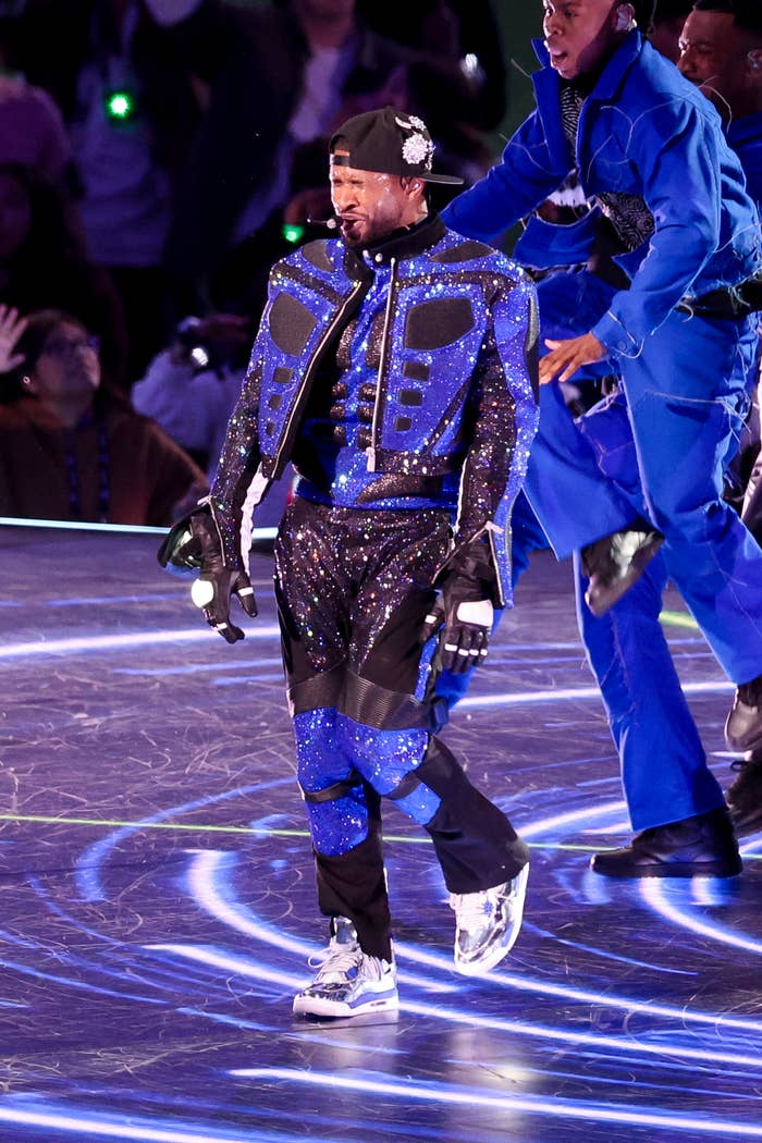 Usher Performs at Super Bowl LVIII in Chrome Air Jordan 4