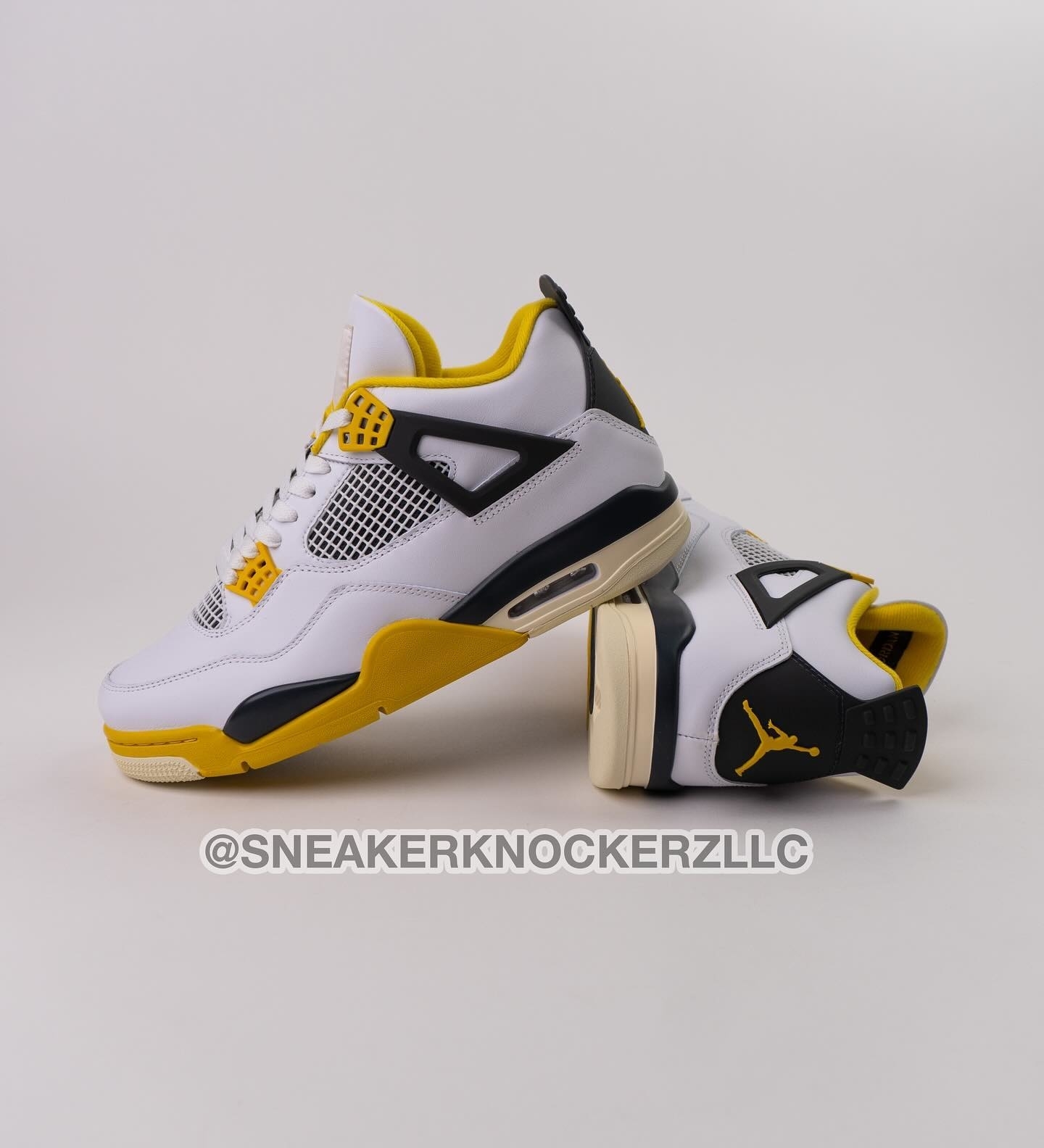 Jordan 4 hotsell white yellow