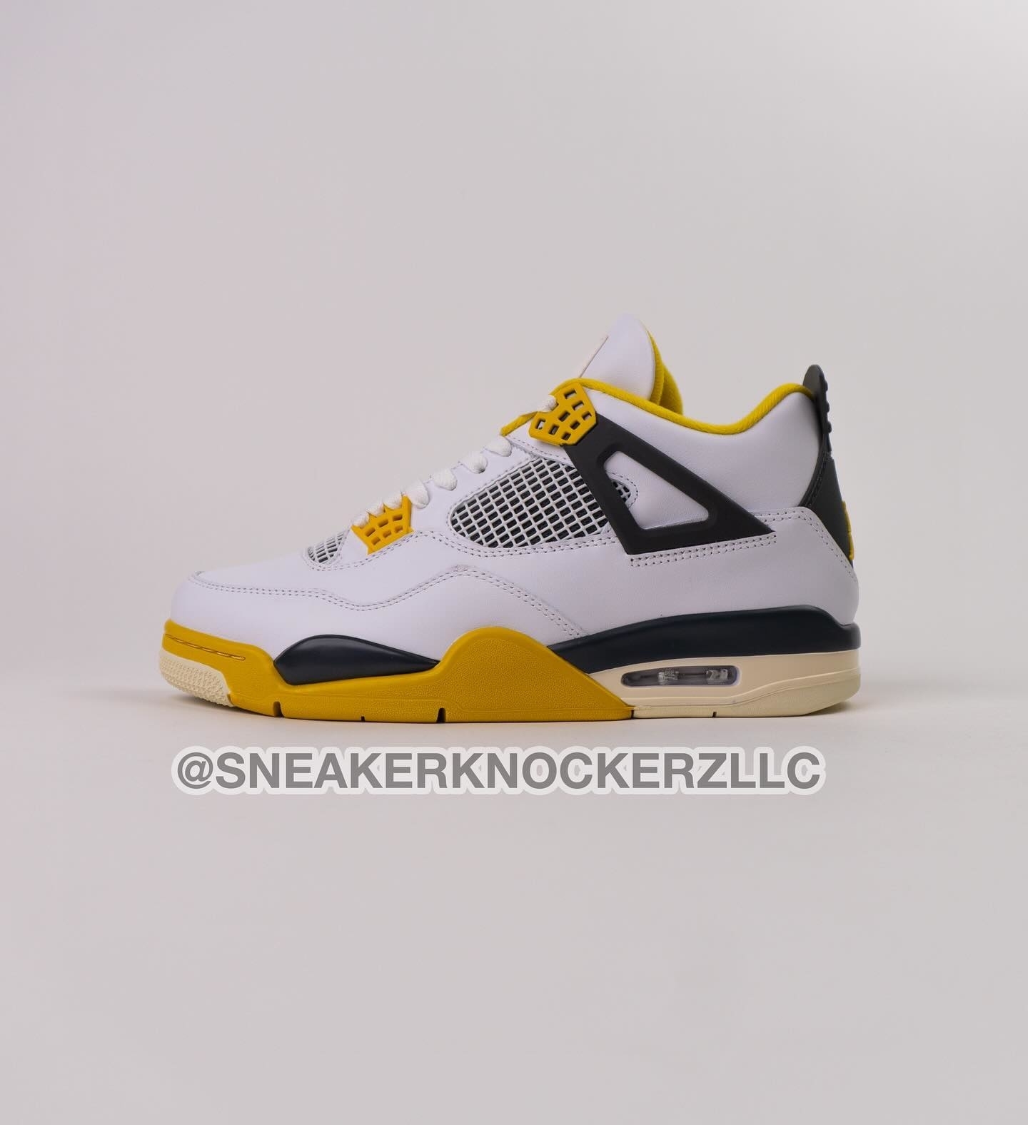 Jordans 4 outlet yellow