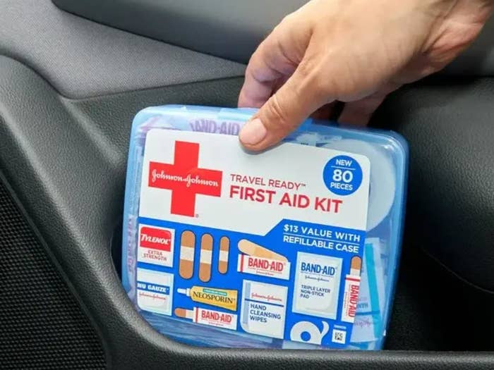 small first aid kit for car