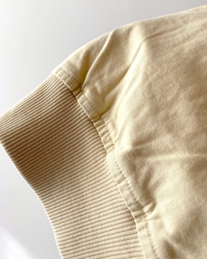 GU（ジーユー）のおすすめのレディースアイテム「クロップドリブブルゾン+E」