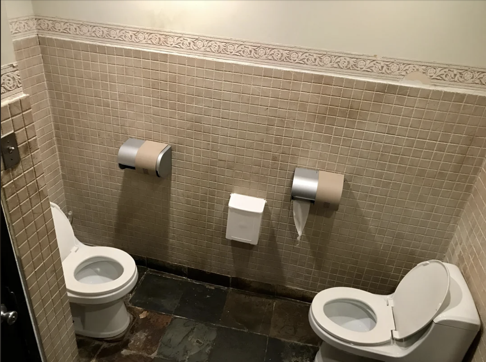 40 Funny Restaurants That Made Laugh Out Loud