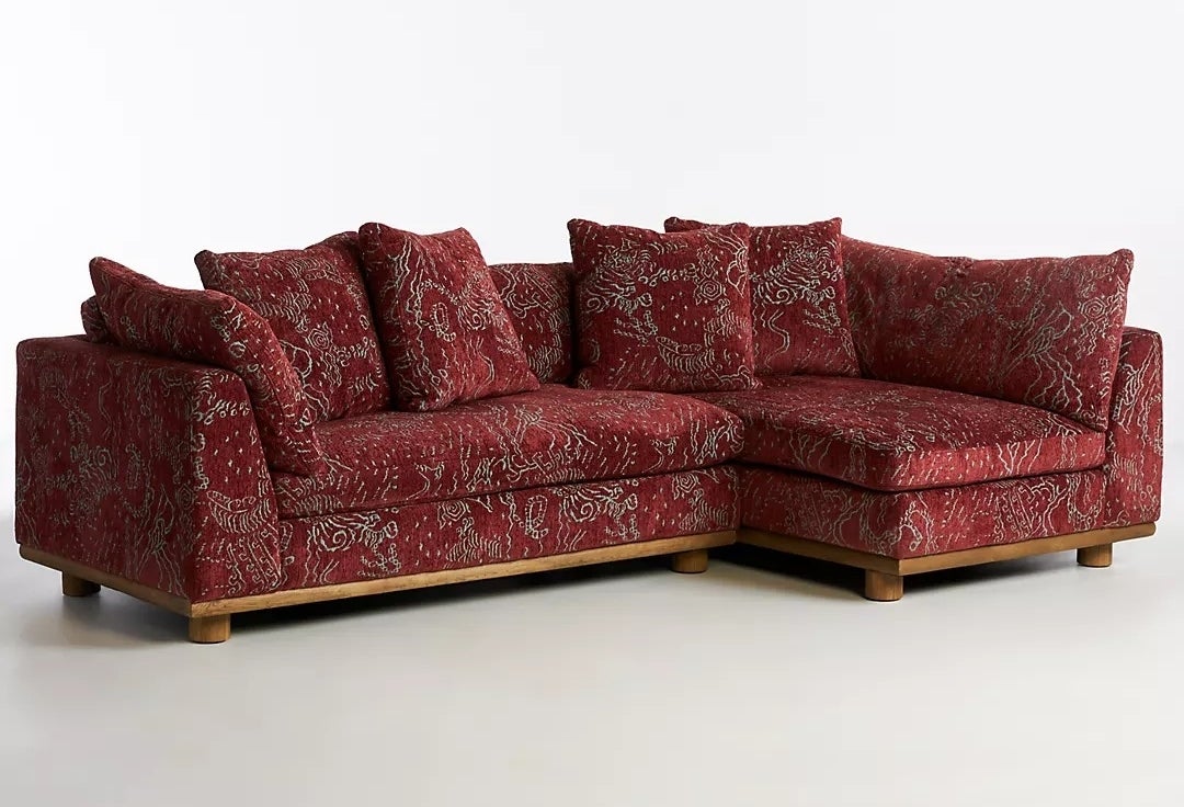A sectional with Jacquard upholstery