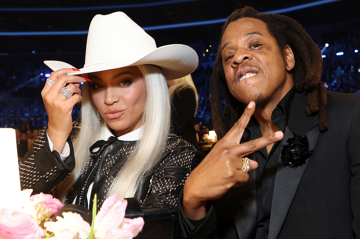 Here Are the Cowboy Hats Beyonc Can t Stop Wearing Complex