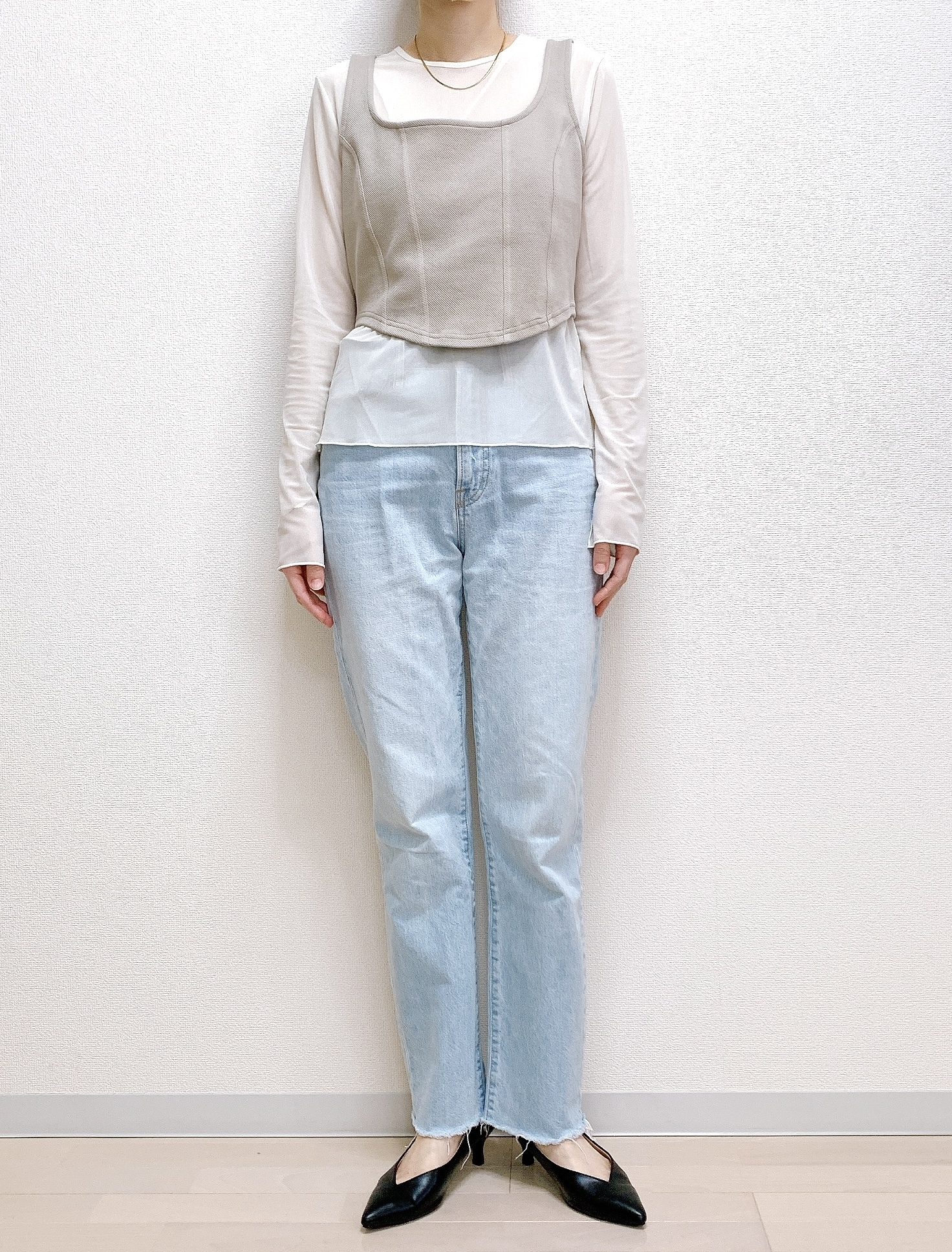 GU(ジーユー)のおすすめのレディースアイテム「2ピースビスチェレイヤードT(長袖)Q+E」