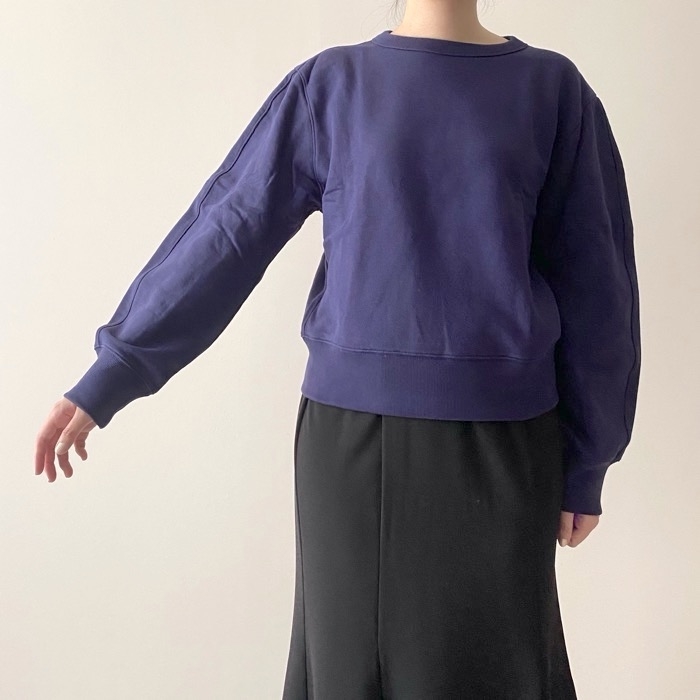 ユニクロのオススメのスウェット「スウェットクルーネックシャツ（長袖）」