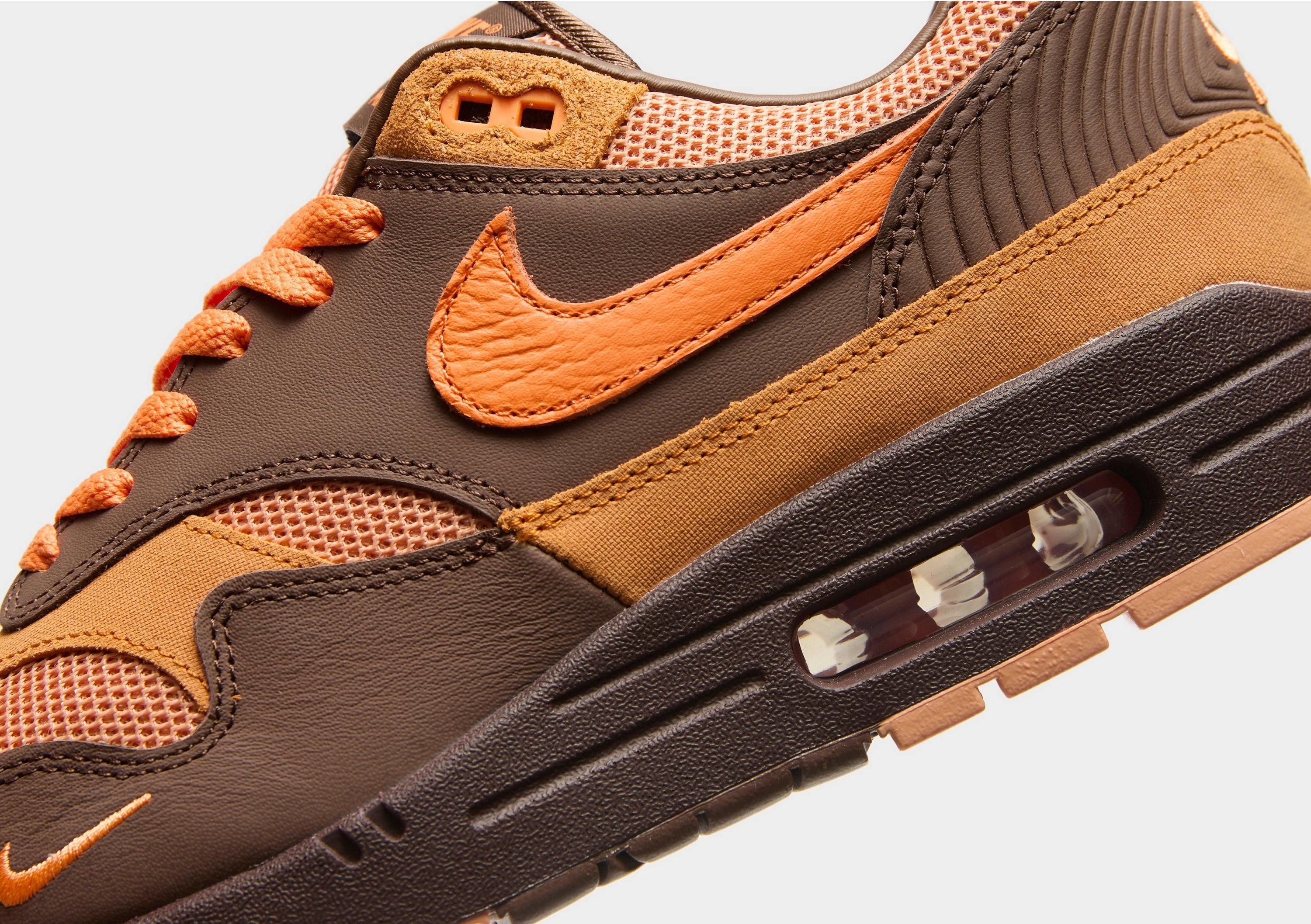 Nike Air Max 1 King&#x27;s Day Release Date HF7346-200 Detail