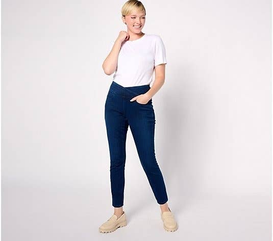 Chadwick's Blue Denim Straight Leg High Waisted Mom Jeans Women's Size 12  Tall