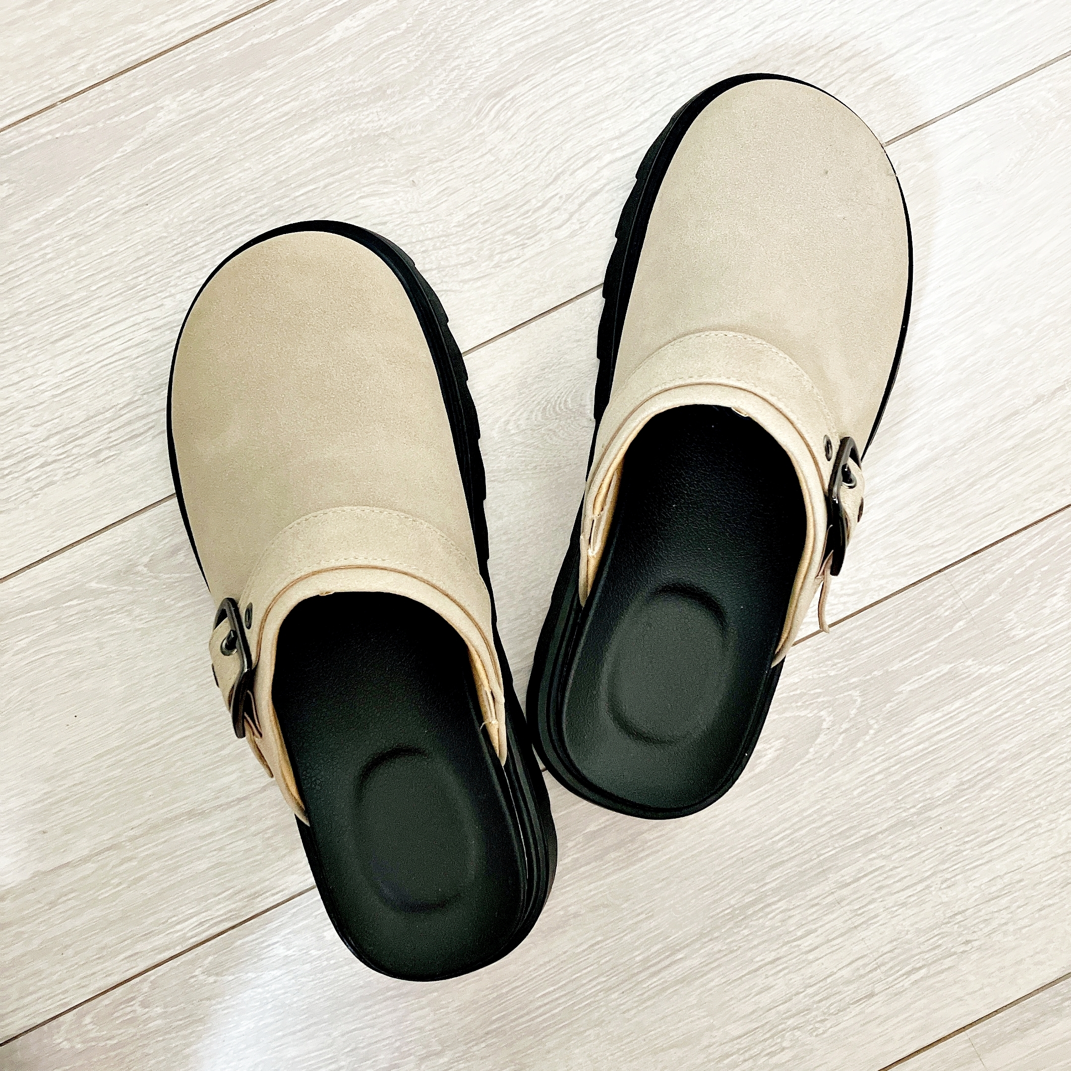 GU（ジーユー）のおすすめ靴「クロッグシューズ＋X」