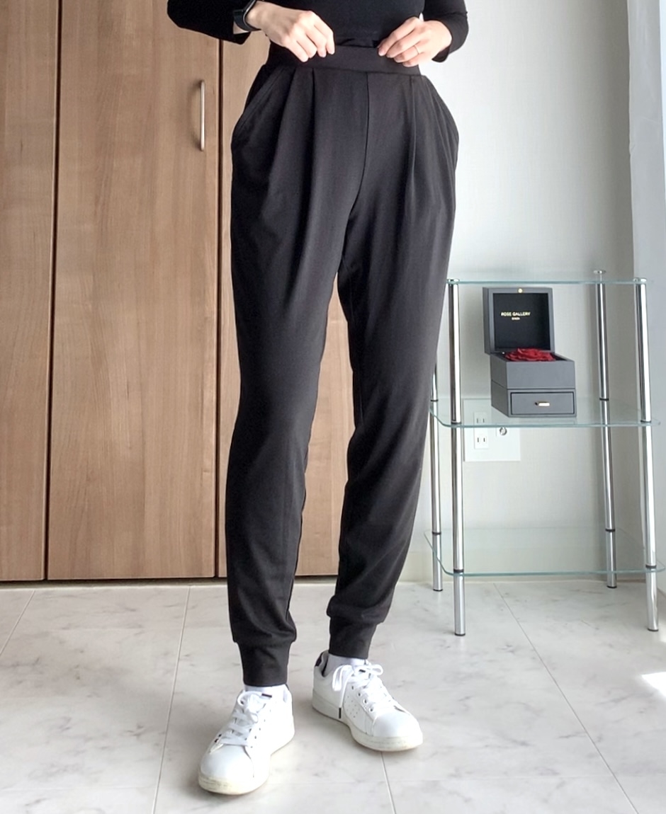 GU（ジーユー）のおすすめボトムス「ヨガパンツGA+E」