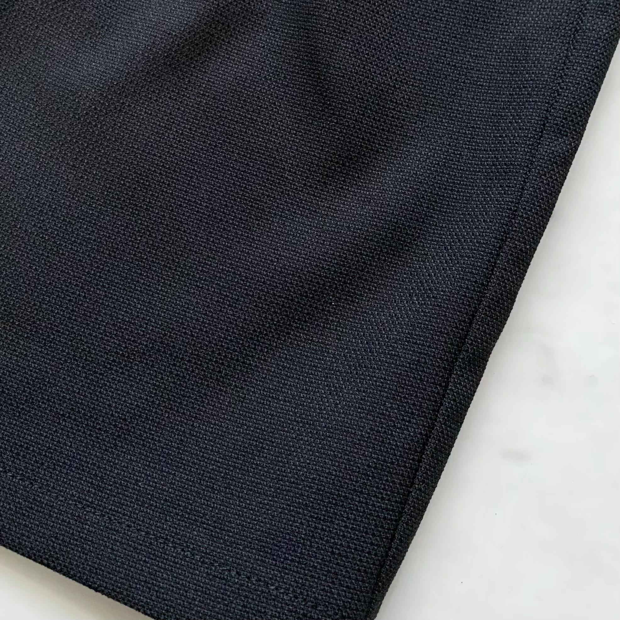 GU(ジーユー)のおすすめトップス「ハーフスリーブクロップドジャケット(セットアップ可能)」