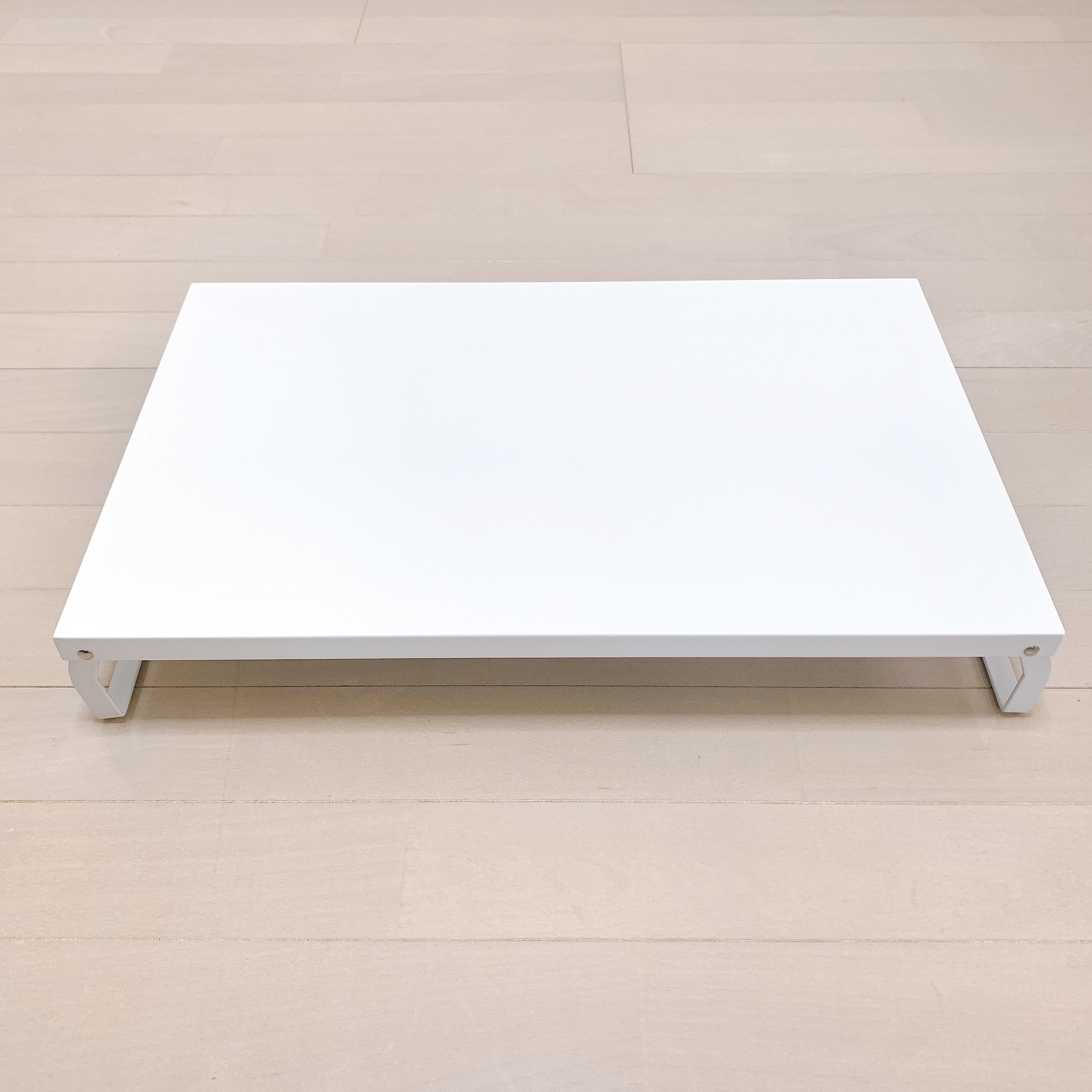 ニトリのおすすめのキッチングッズ「折り畳みガスコンロカバーワイド(9494 ホワイト)」