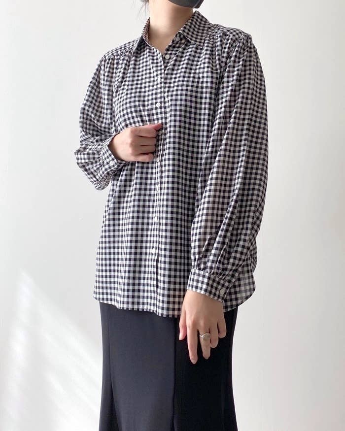 バーバリーチェックブラウス（これから季節大活躍） （大人の着回しに  
