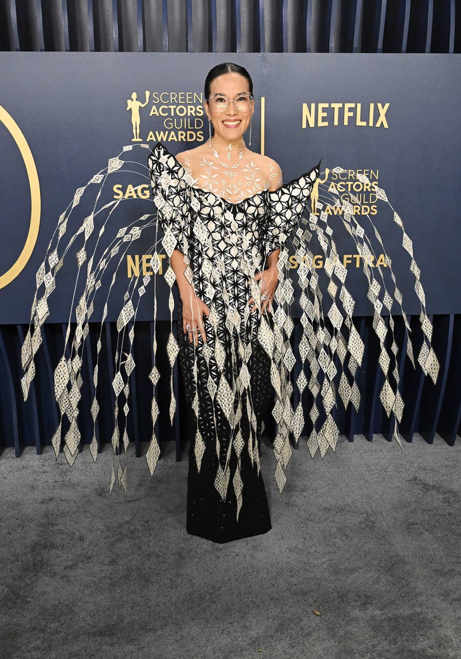 ali wong dress golden globes 2024 Wong's SAG Awards Peacock Motherhood Capsule
