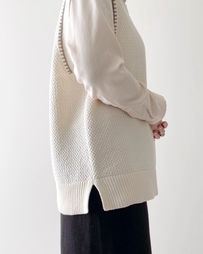 GU（ジーユー）のおすすめトップス「ウォッシャブルステッチニットベスト」