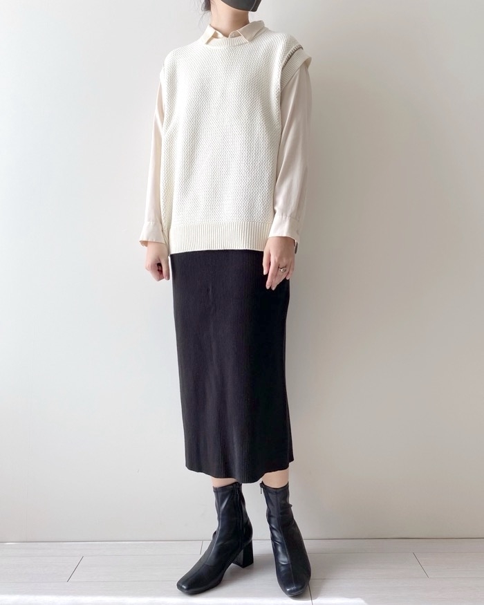 GU（ジーユー）のおすすめトップス「ウォッシャブルステッチニットベスト」