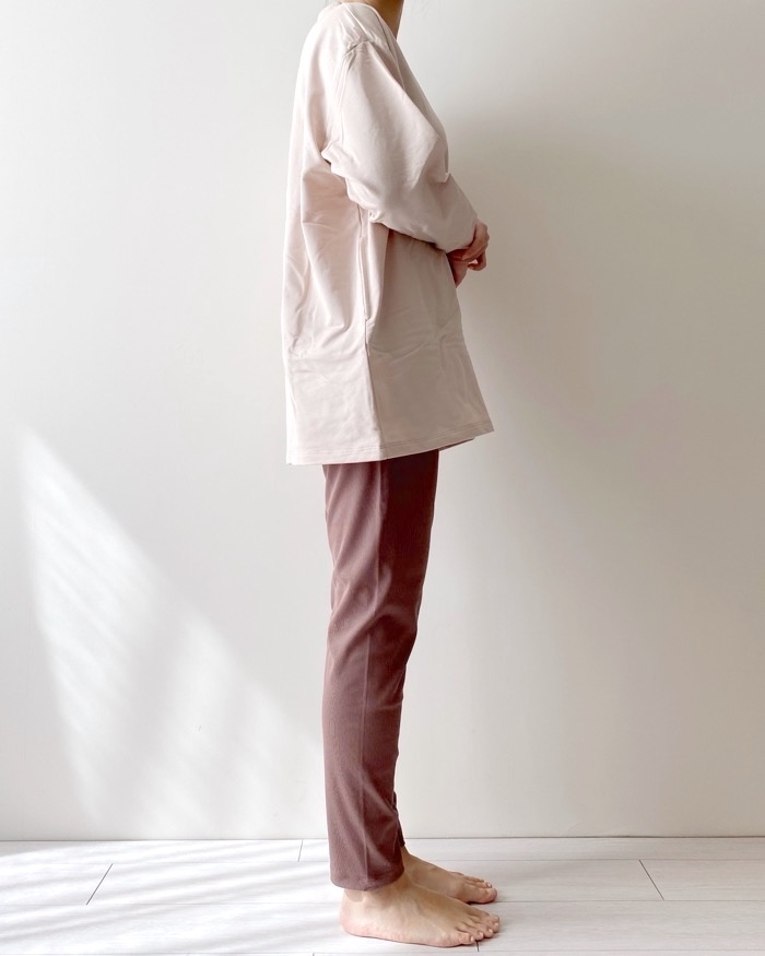 GU(ジーユー)のおすすめのレディースアイテム「ラウンジセット(長袖&ロングパンツ)New York Botanical Garden」