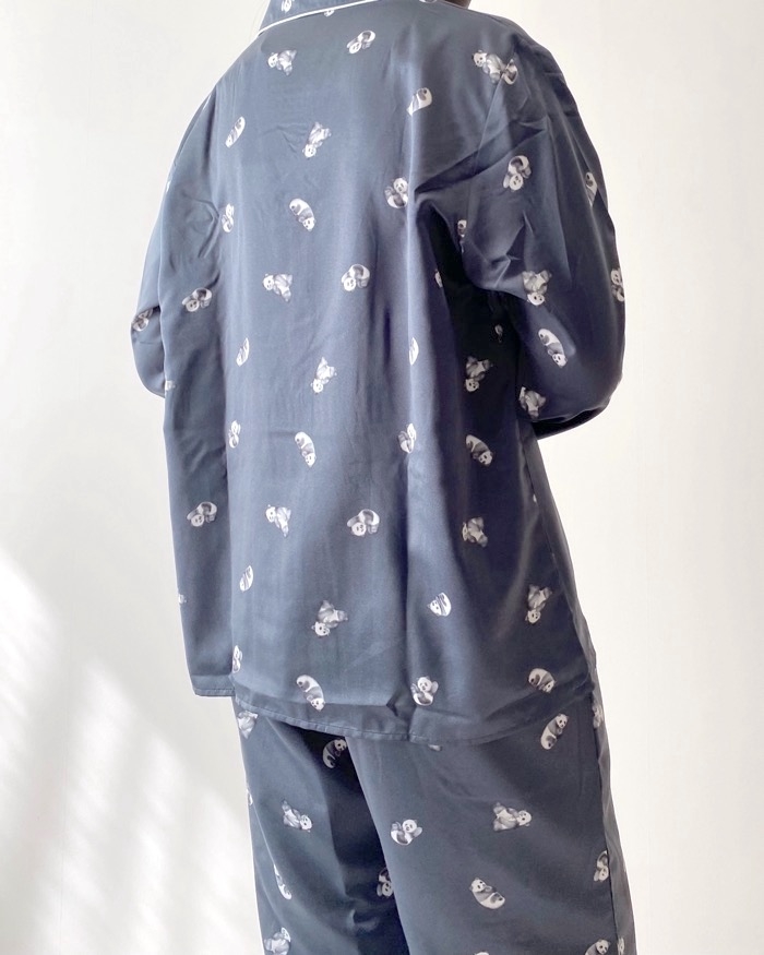GU（ジーユー）のおすすめルームウェア「サテンパジャマ（長袖&amp;amp;ロングパンツ）（パンダ）」