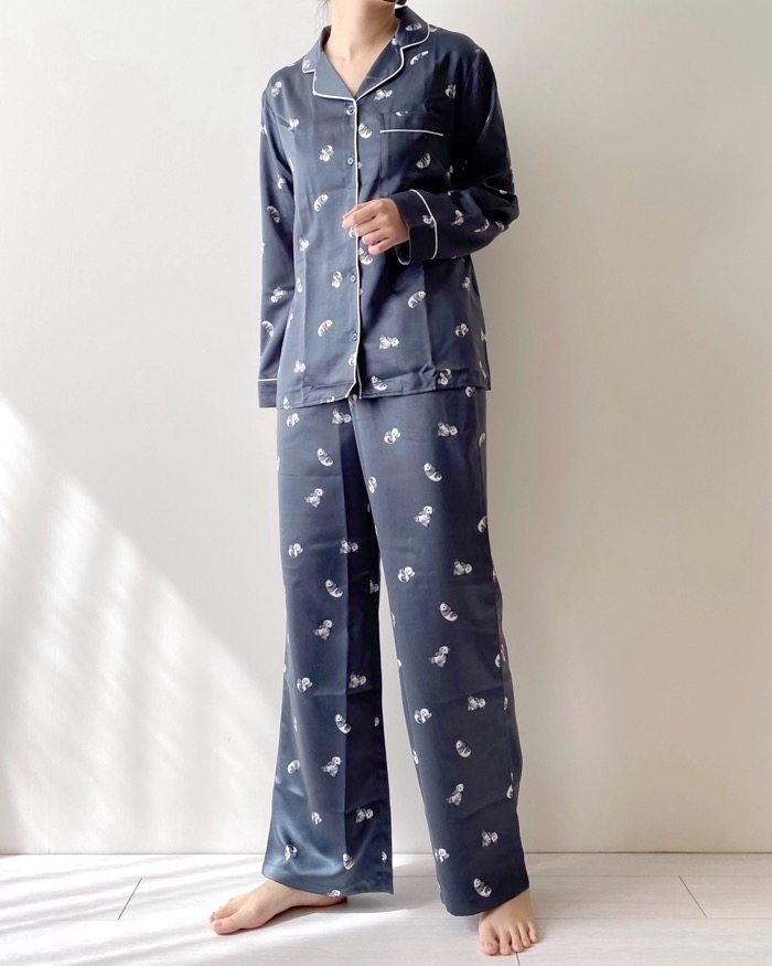 GU（ジーユー）のおすすめルームウェア「サテンパジャマ（長袖&amp;amp;ロングパンツ）（パンダ）」