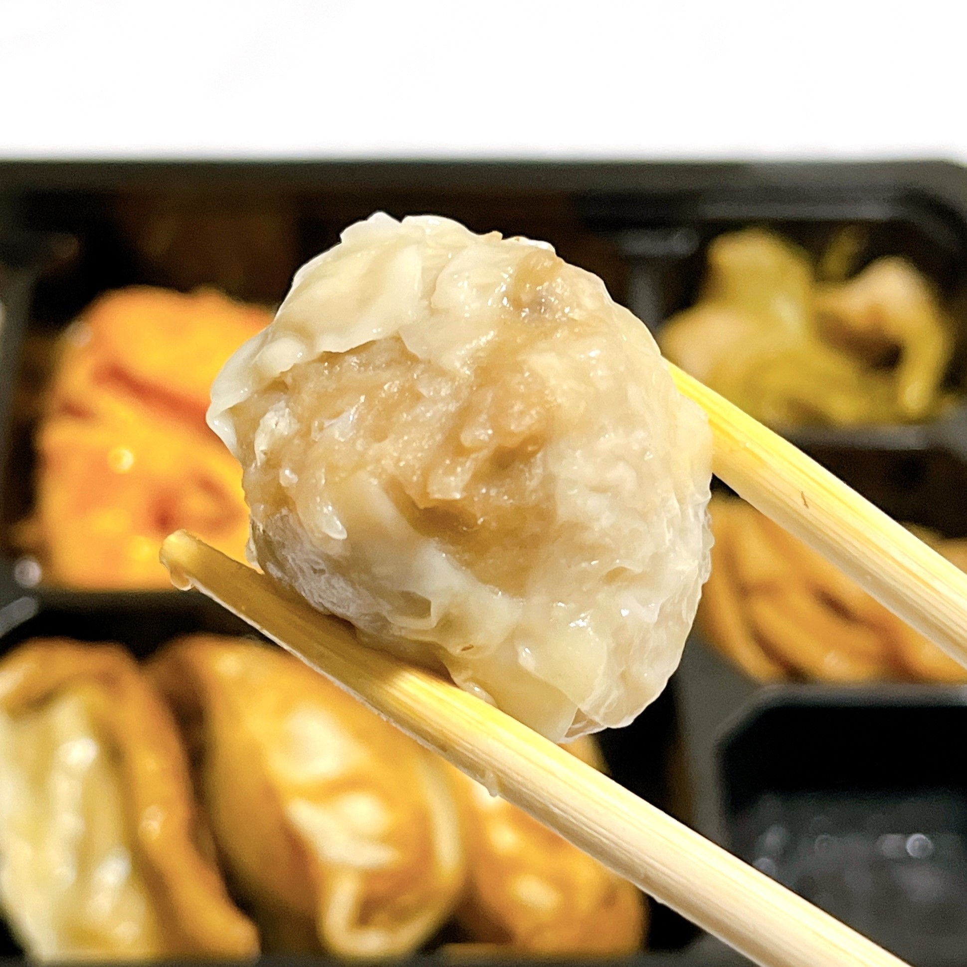 バーミヤンのオススメの弁当「海老のチリソース弁当」