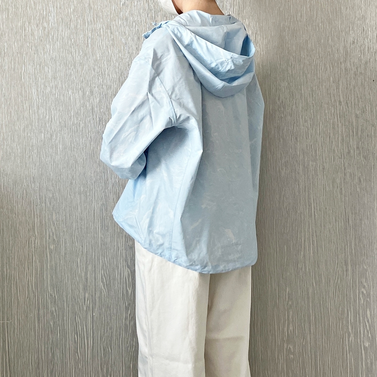 UNIQLO（ユニクロ）のおすすめアウター「ポケッタブルUVカットパーカ（ガラ）」