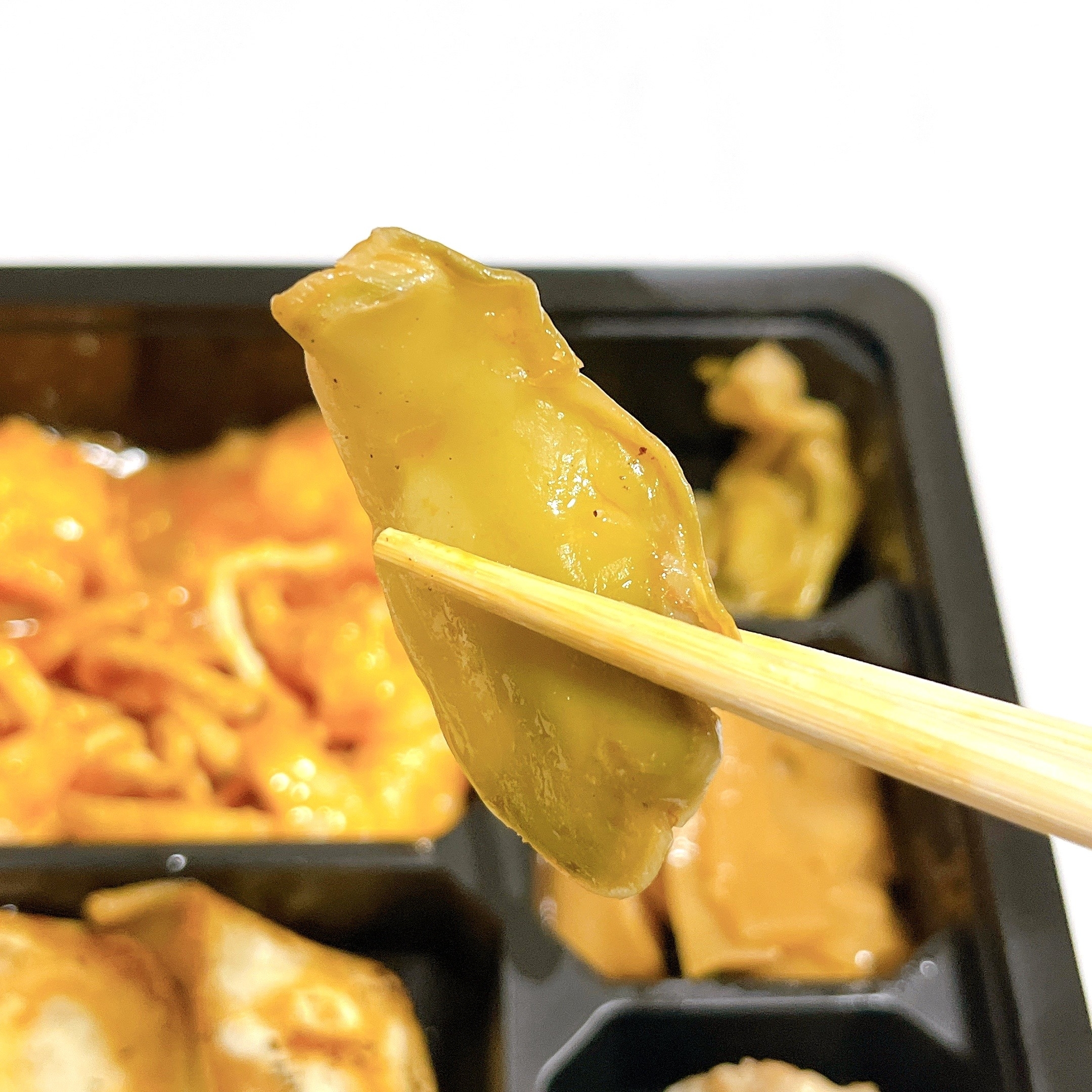 バーミヤンのオススメの弁当「海老のチリソース弁当」