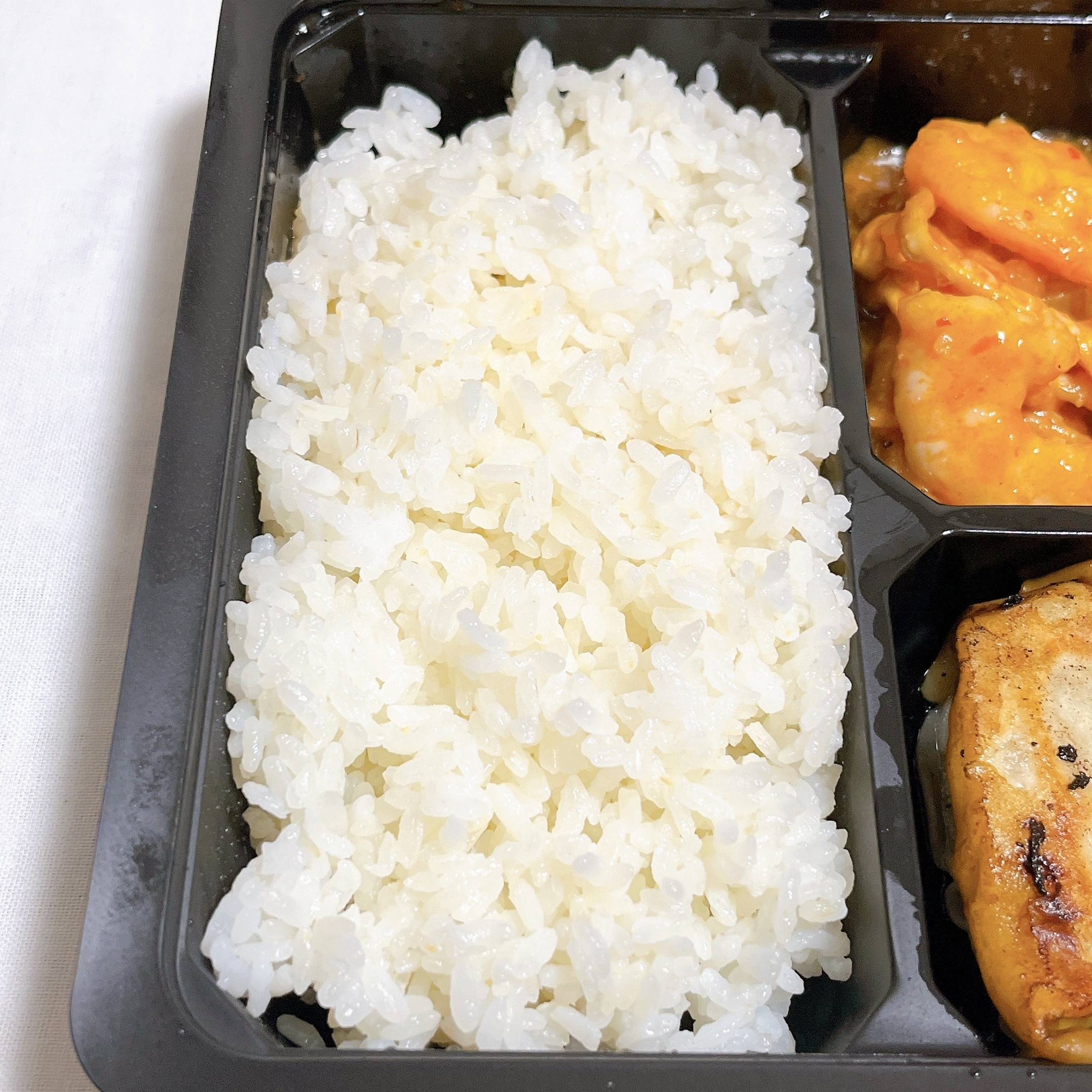 バーミヤンのオススメの弁当「海老のチリソース弁当」