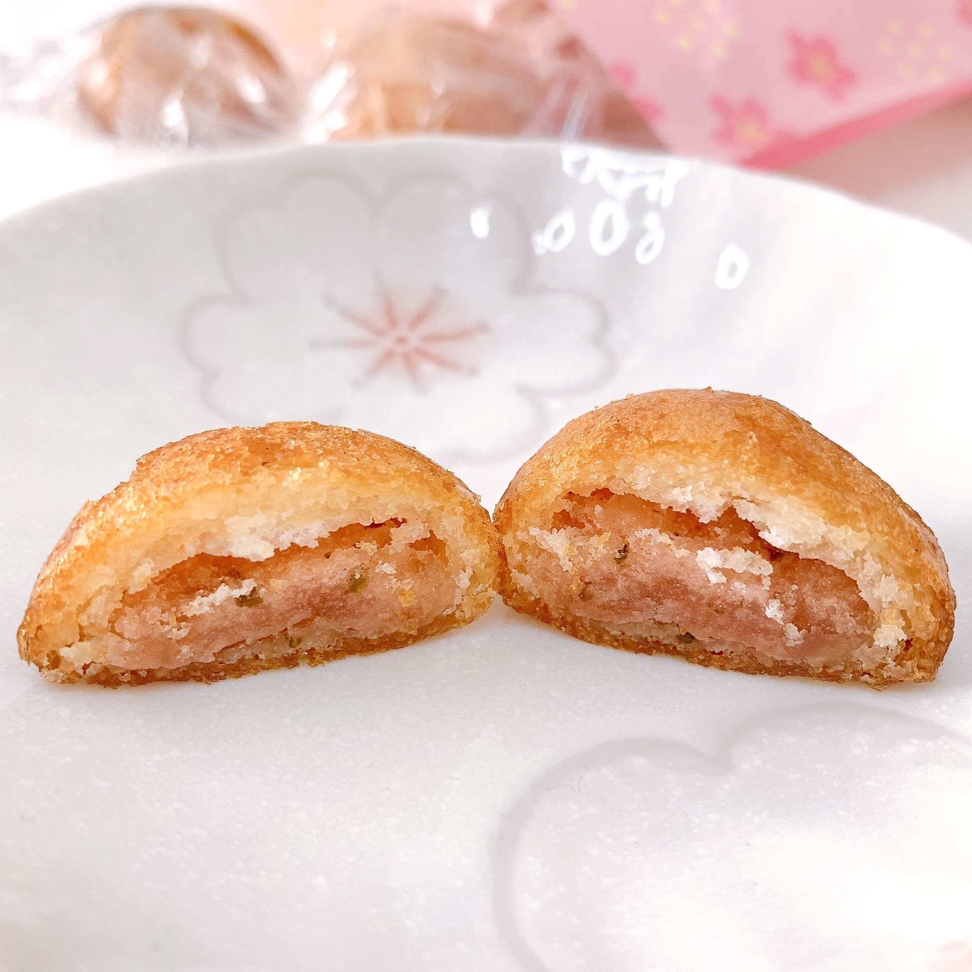 KALDI（カルディ）のおすすめのお菓子「桜のかりんとう饅頭 7個」