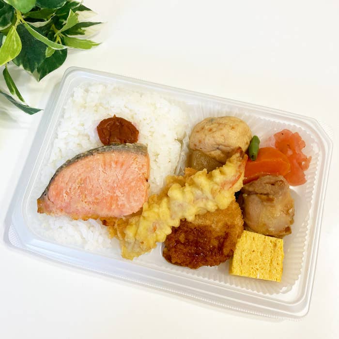 セブン-イレブンのおすすめお弁当「銀鮭西京焼きと和風おかずの幕の内」