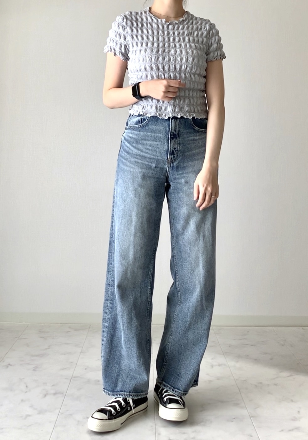 GUのオススメのトップス「シャーリングT(半袖)」のコーディネート