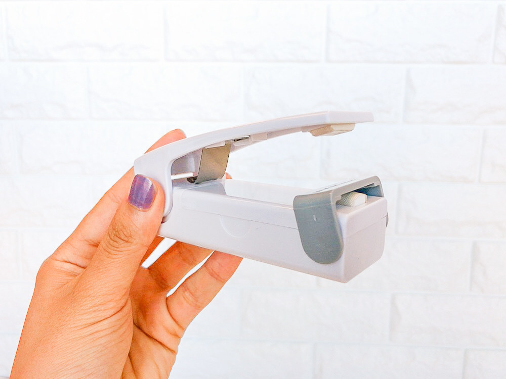 CanDo(キャンドゥ)の便利なキッチングッズ「簡単密封シーラー」