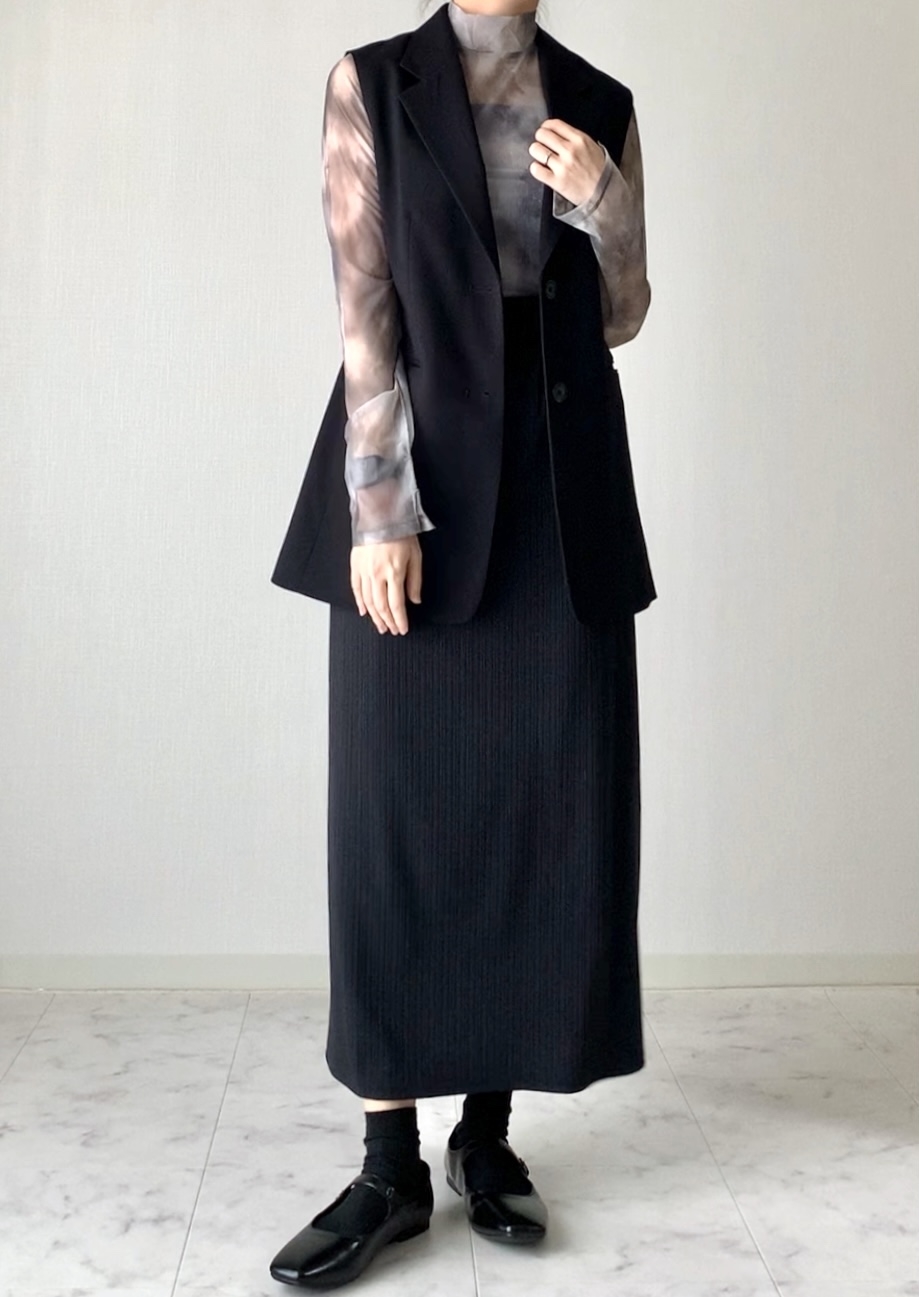 GU(ジーユー)のおすすめのレディースアイテム「オーバーサイズテーラードベスト」