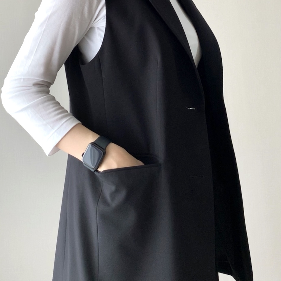 GU(ジーユー)のおすすめのレディースアイテム「オーバーサイズテーラードベスト」