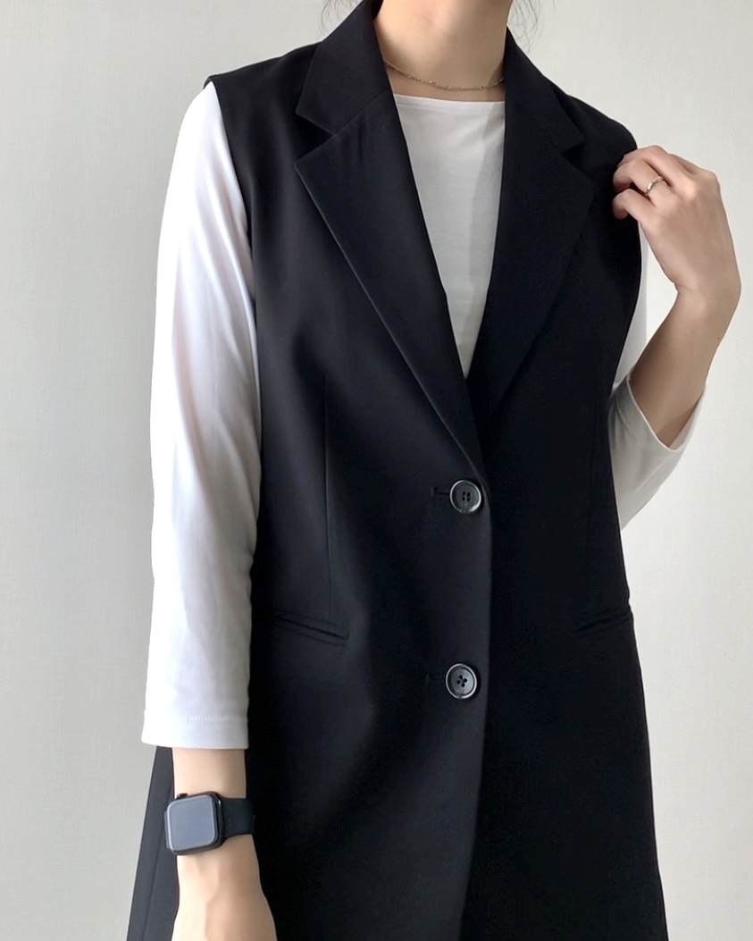 GU(ジーユー)のおすすめのレディースアイテム「オーバーサイズテーラードベスト」