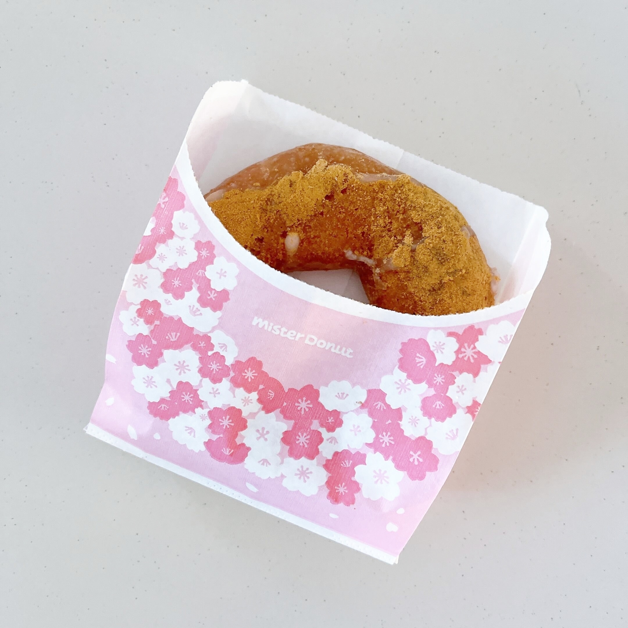 ミスタードーナツのオススメの新商品「桜もちっとドーナツ つぼみ」