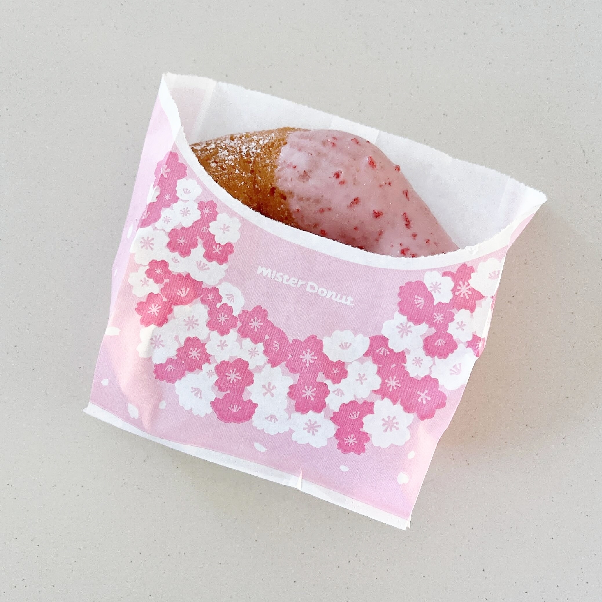 ミスタードーナツのオススメの新商品「桜もちっとドーナツ 五分咲き」