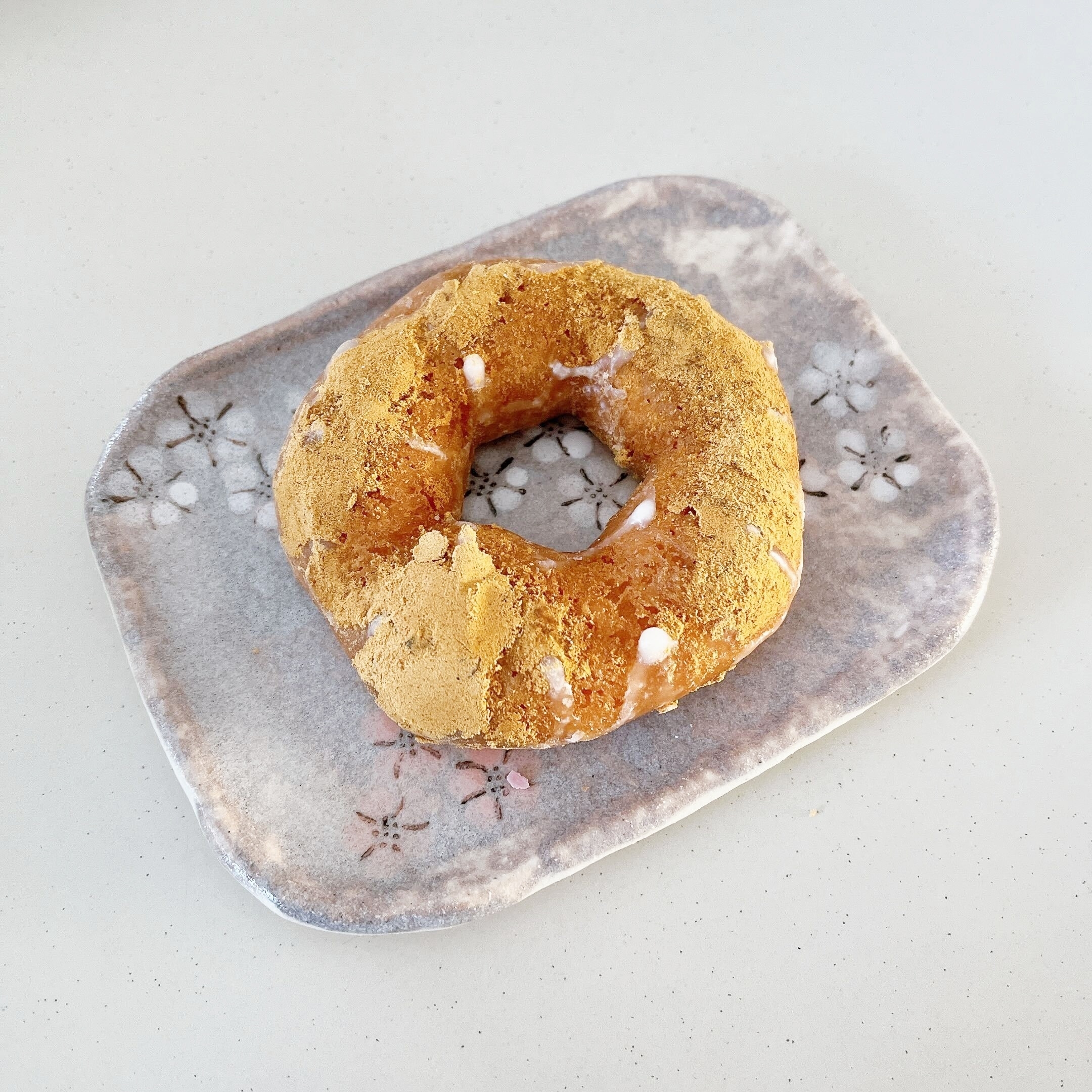 ミスタードーナツのオススメの新商品「桜もちっとドーナツ つぼみ」