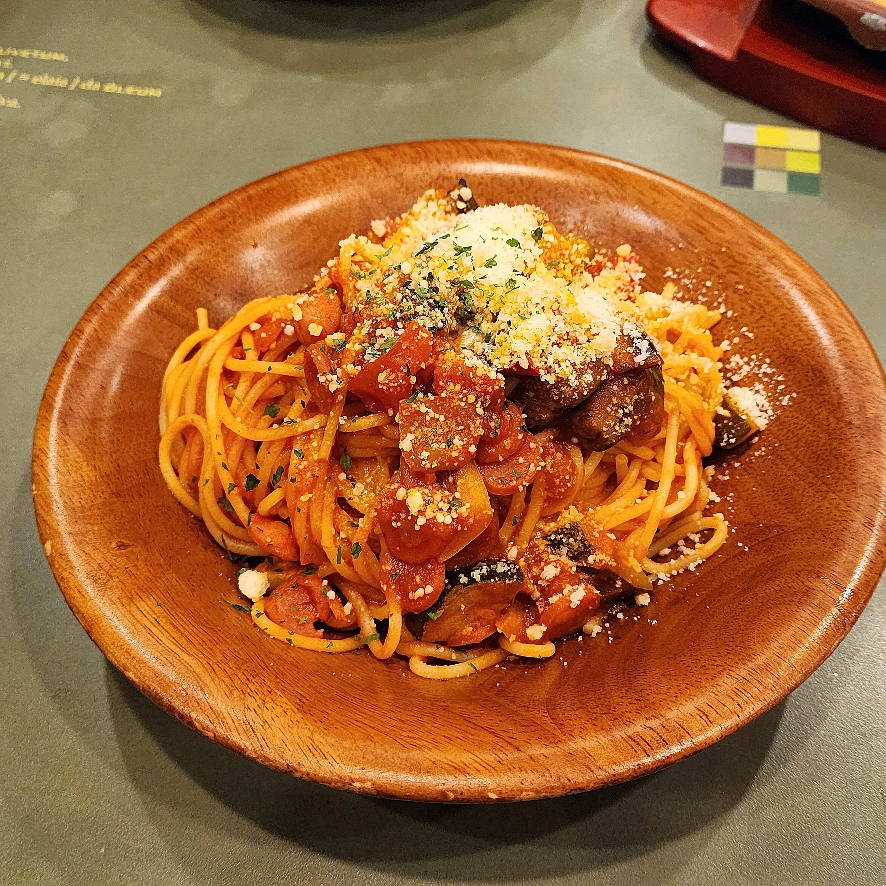 サイゼリヤのおすすめメニュー「イタリア野菜とトマトスパゲティ」