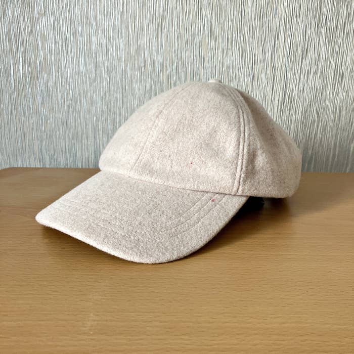 ZARA（ザラ）のおすすめ帽子「クロスキャップ」