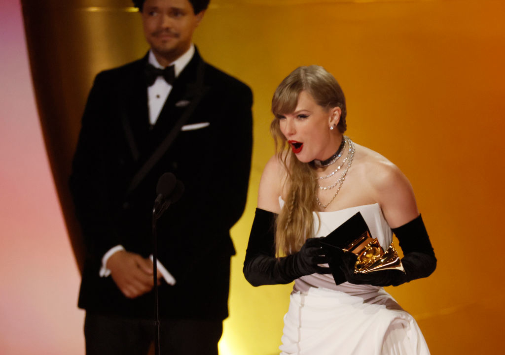 Taylor Swift accepting her Grammy