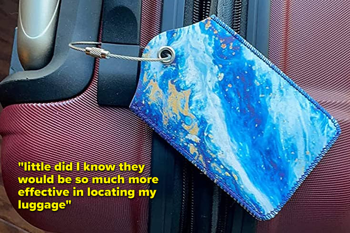 22 Best Luggage Tags For Traveling In 2024