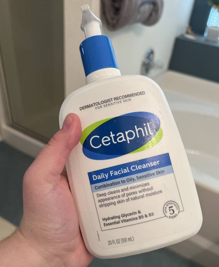 the cetaphil cleanser