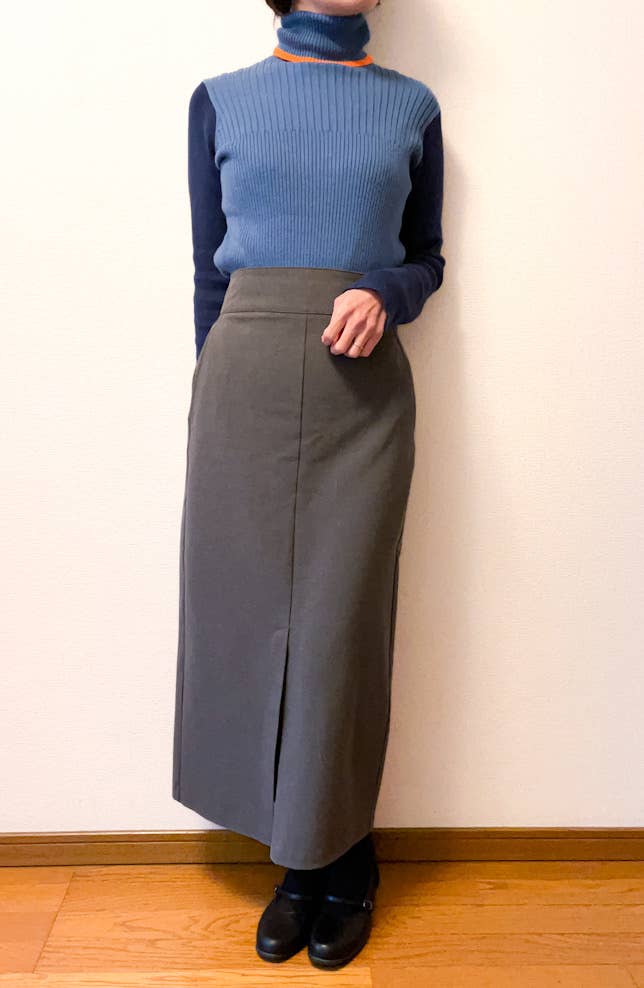 GUのオススメのスカート「スリットナローロングスカートZ」