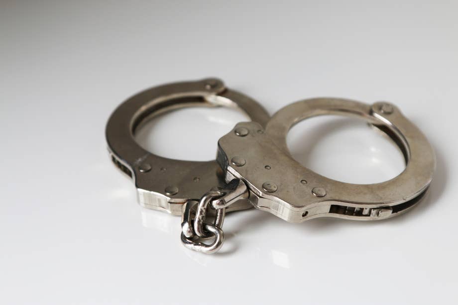 Alabama Man Files Lawsuit Against Local Police for Handcuff Injury ...