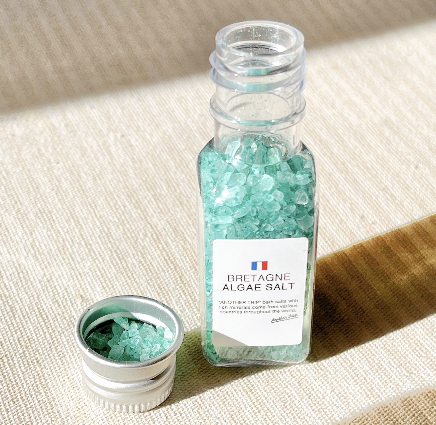 NITORI（ニトリ）のおすすめ「アロマ・デ・バスタイム（バスソルト）」