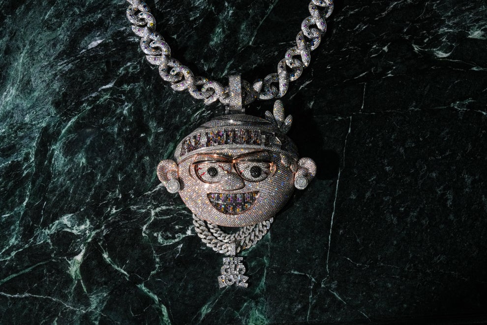 Chief Keef Gets Wild New &lsquo;Almighty Sosa Loud&rsquo; Chain From Alex Moss