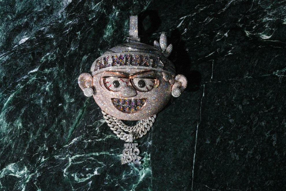 Chief Keef Gets Wild New &lsquo;Almighty Sosa Loud&rsquo; Chain From Alex Moss