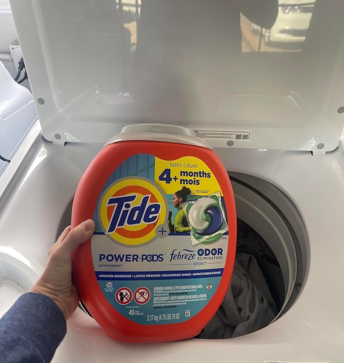 reviewer image of tide pods packaging